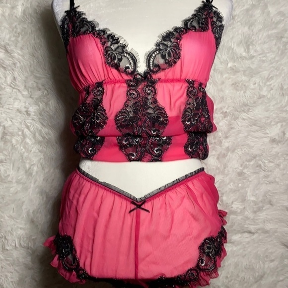 Victoria’s Secret sexy little thing pink and black set - Picture 1 of 9